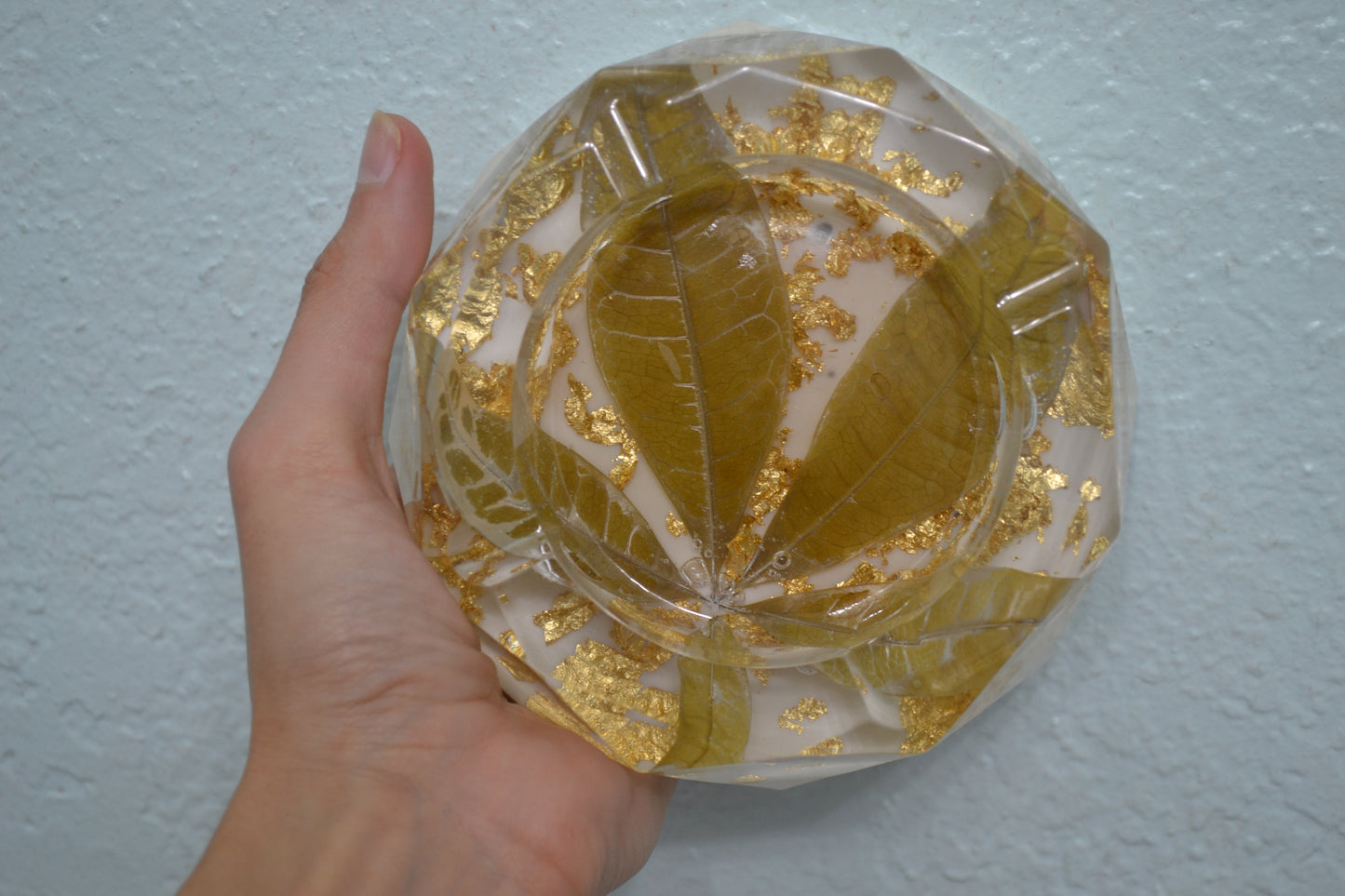 Money tree leaf ashtray