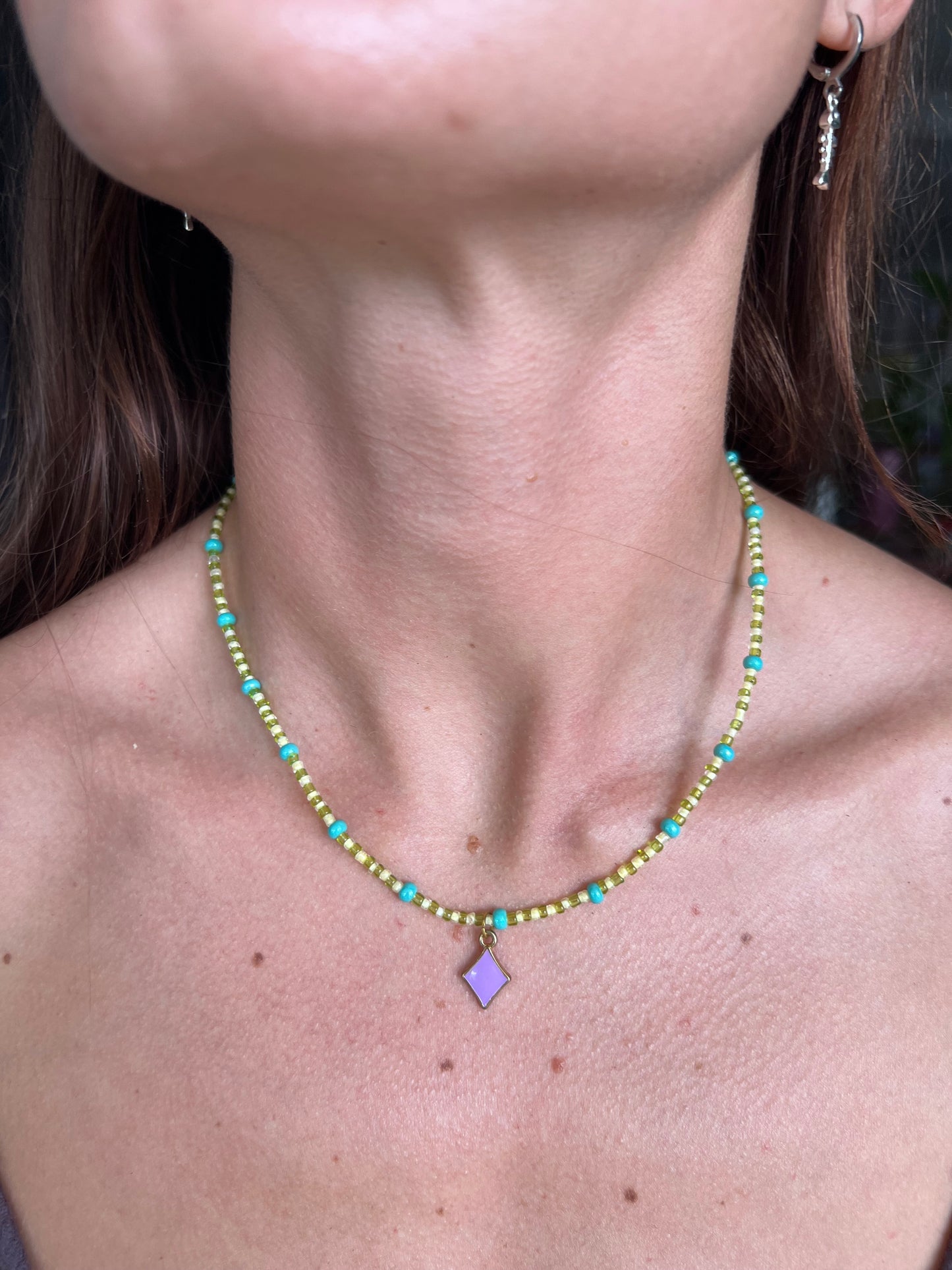 Diamond pendant glass bead necklace
