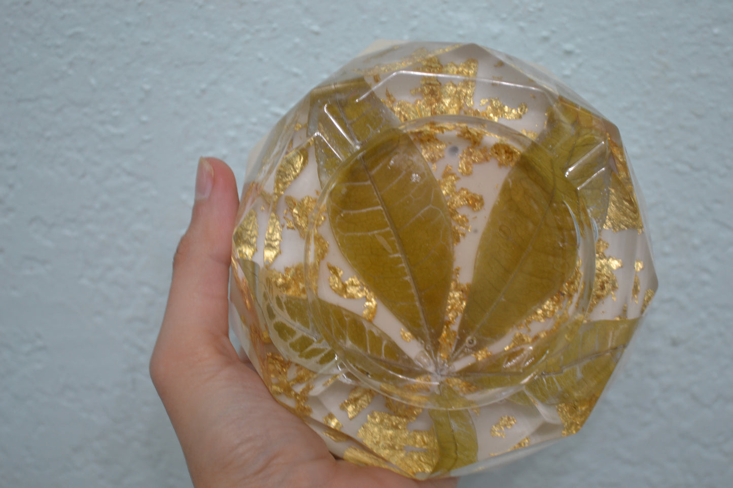 Money tree leaf ashtray