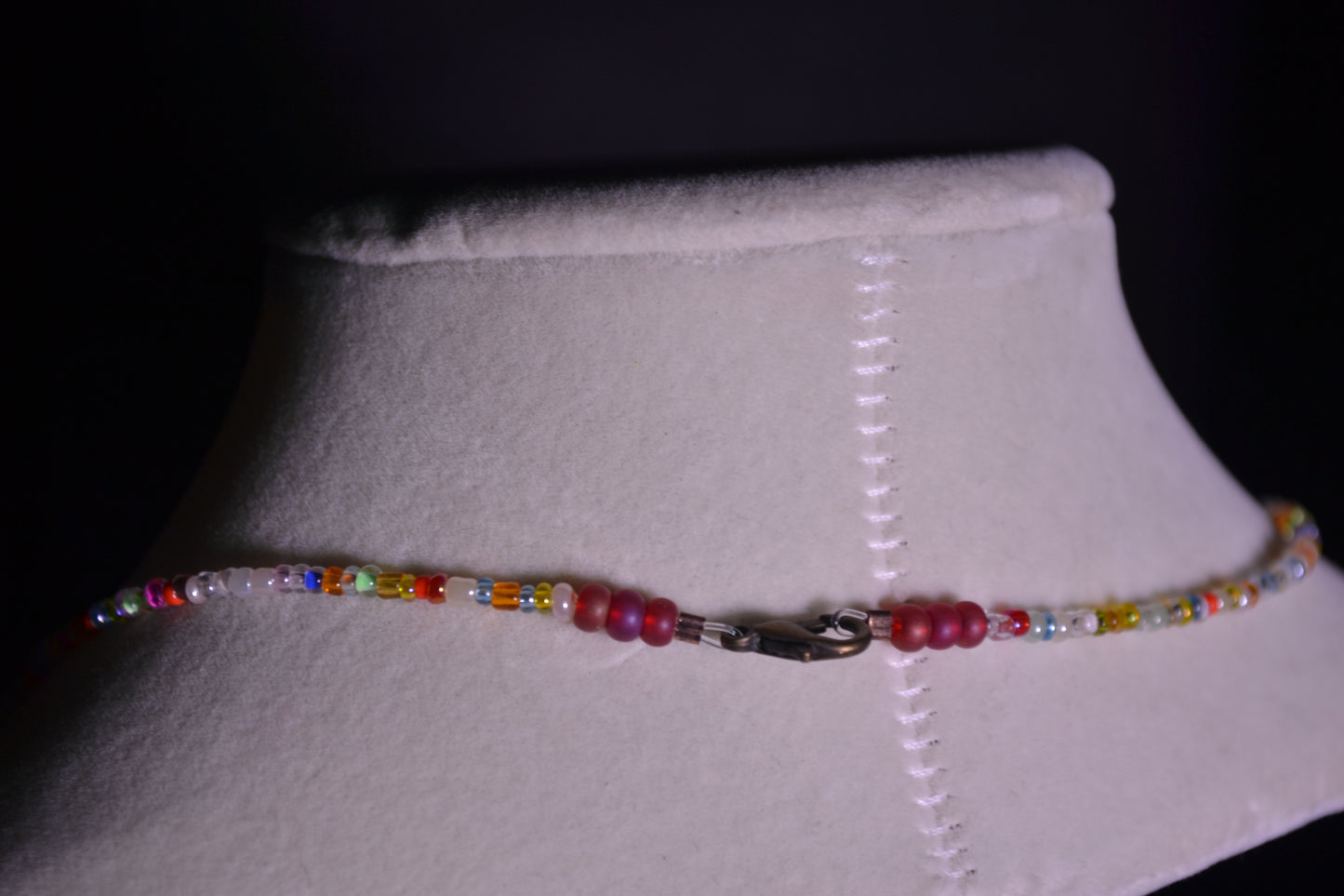 Star pendant beaded necklace