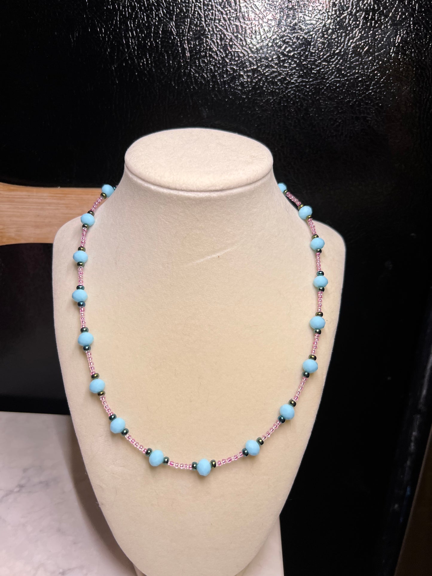 Blue and pink glass beaded neacklace
