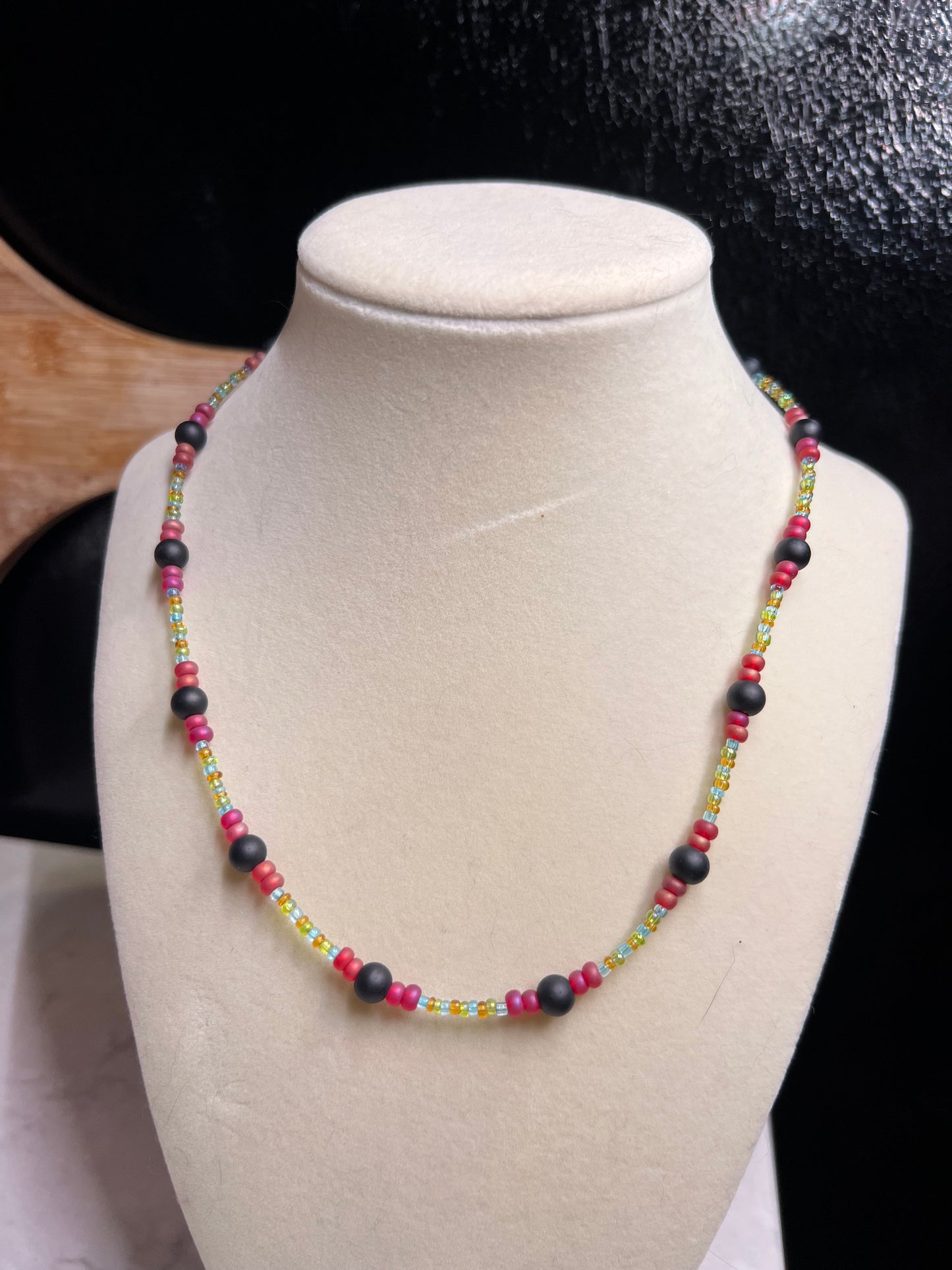 Multicolor glass bead necklace