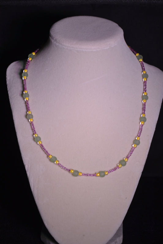 Multicolor glass bead necklace