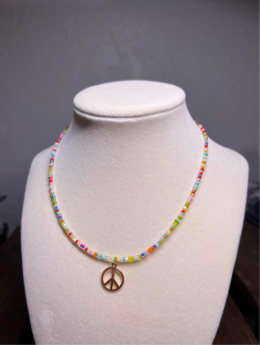 Peace sign pendant choker