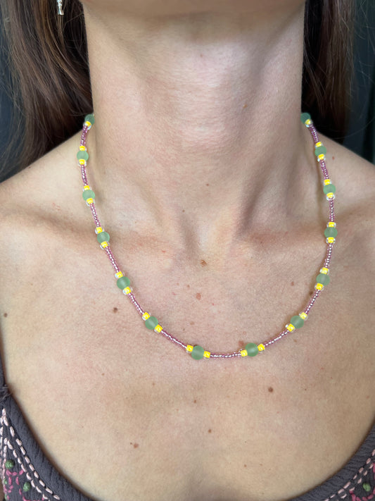 Multicolor glass bead necklace
