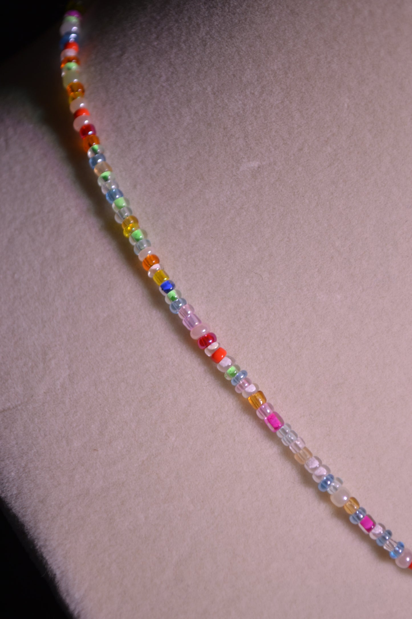 Star pendant beaded necklace