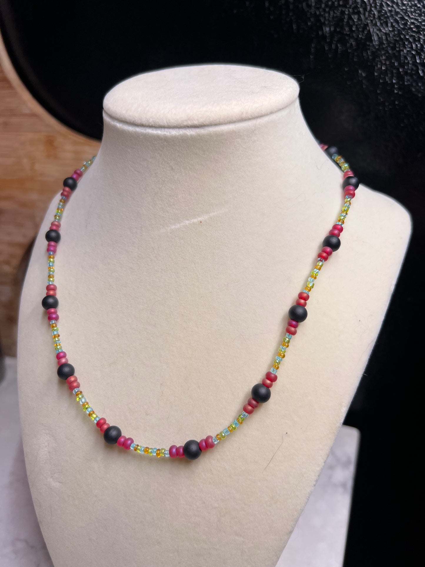 Multicolor glass bead necklace