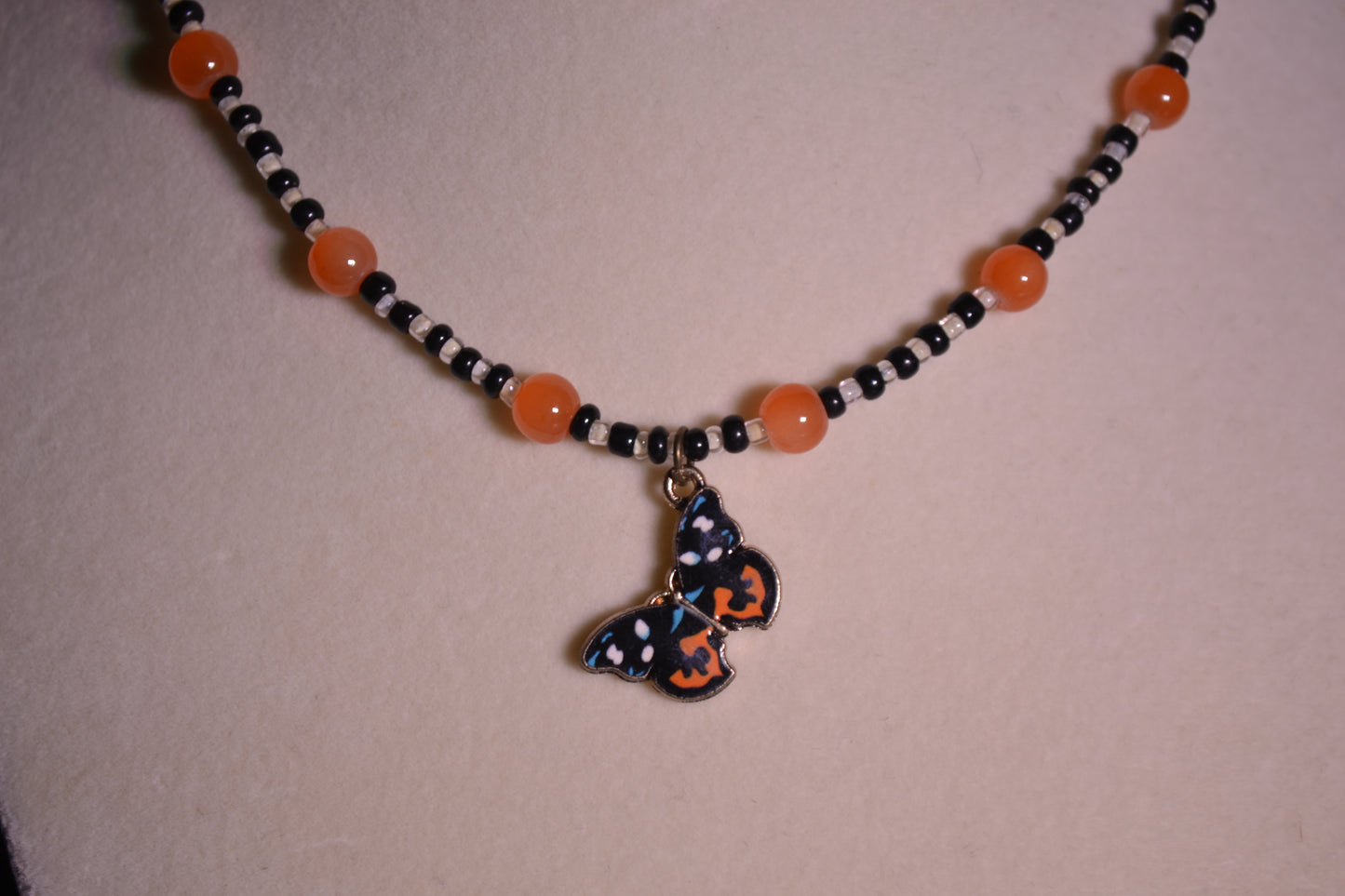 Glass bead butterfly choker