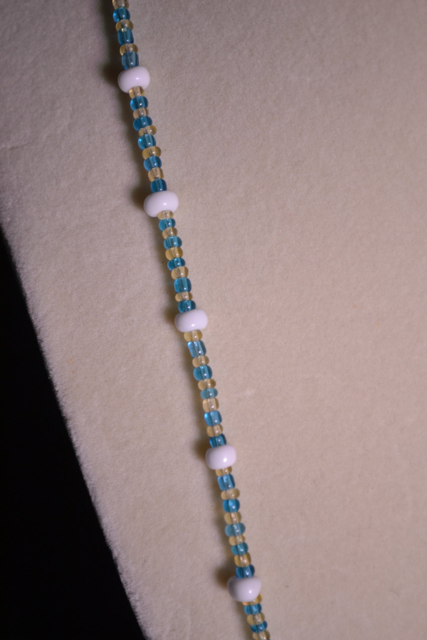 Conch shell pendant beaded necklace