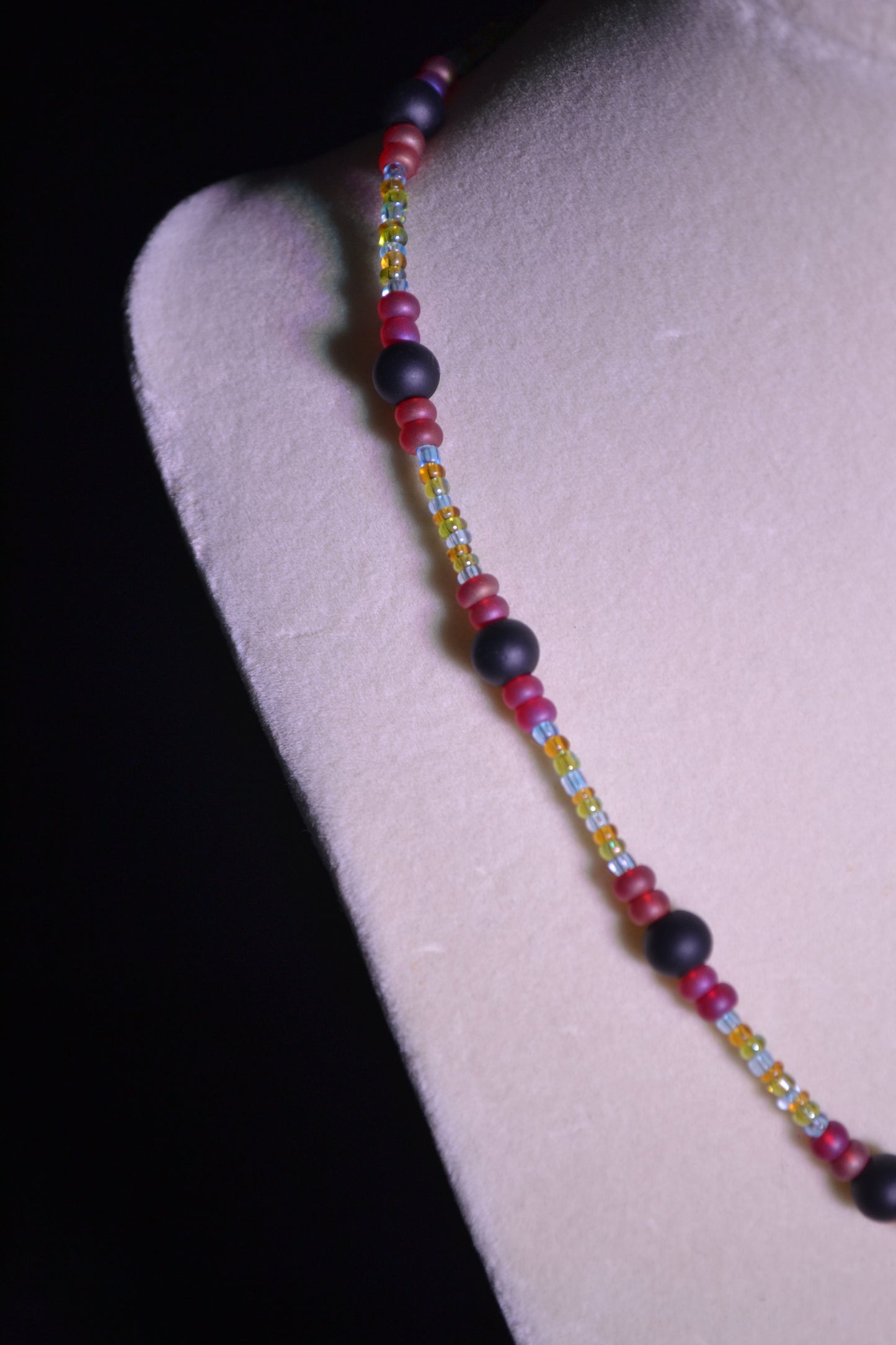 Multicolor glass bead necklace