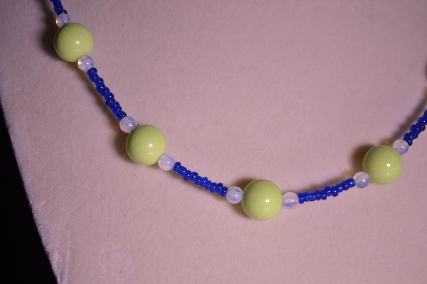 Multicolor glass bead necklace. Lime green and blue
