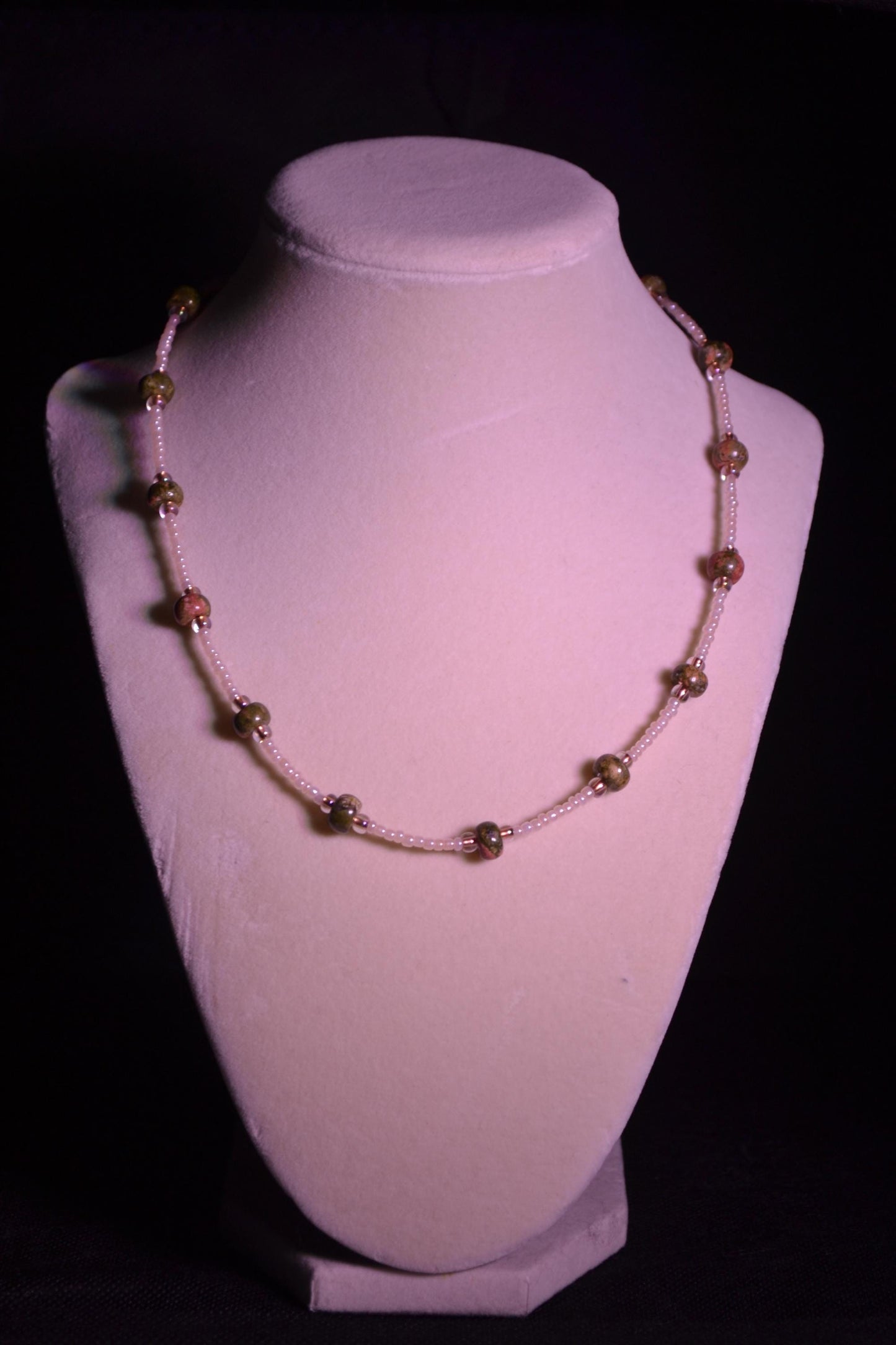 Multicolor glass bead necklace. Jasper and pearl