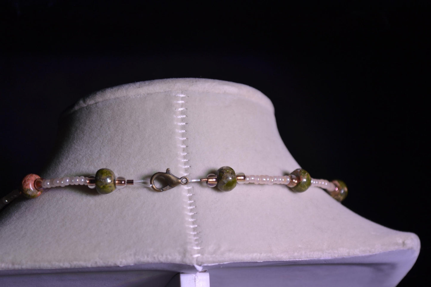 Multicolor glass bead necklace. Jasper and pearl