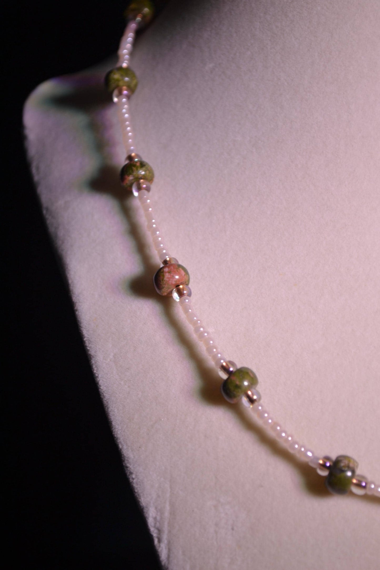 Multicolor glass bead necklace. Jasper and pearl